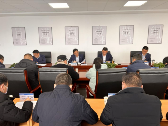 乐动在线官网-乐动在线（中国）
召开项目建设复工动员会议(图2)