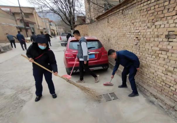 乐动在线官网-乐动在线（中国）
团委开展“学雷锋义务清扫活动”(图2)