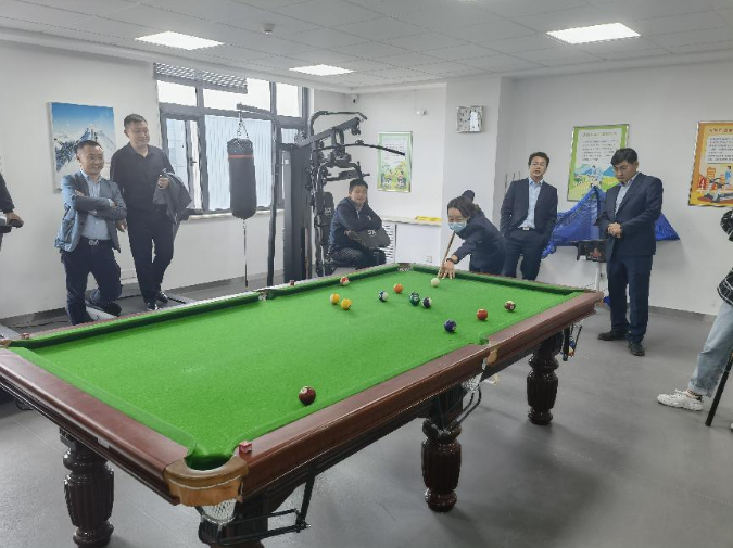 乐动在线官网-乐动在线(中国)
团委举办“庆五一、迎五四”球类联谊比赛(图2) 乐动在线官网-乐动在线(中国)
团委举办“庆五一、迎五四”球类联谊比赛(图2)