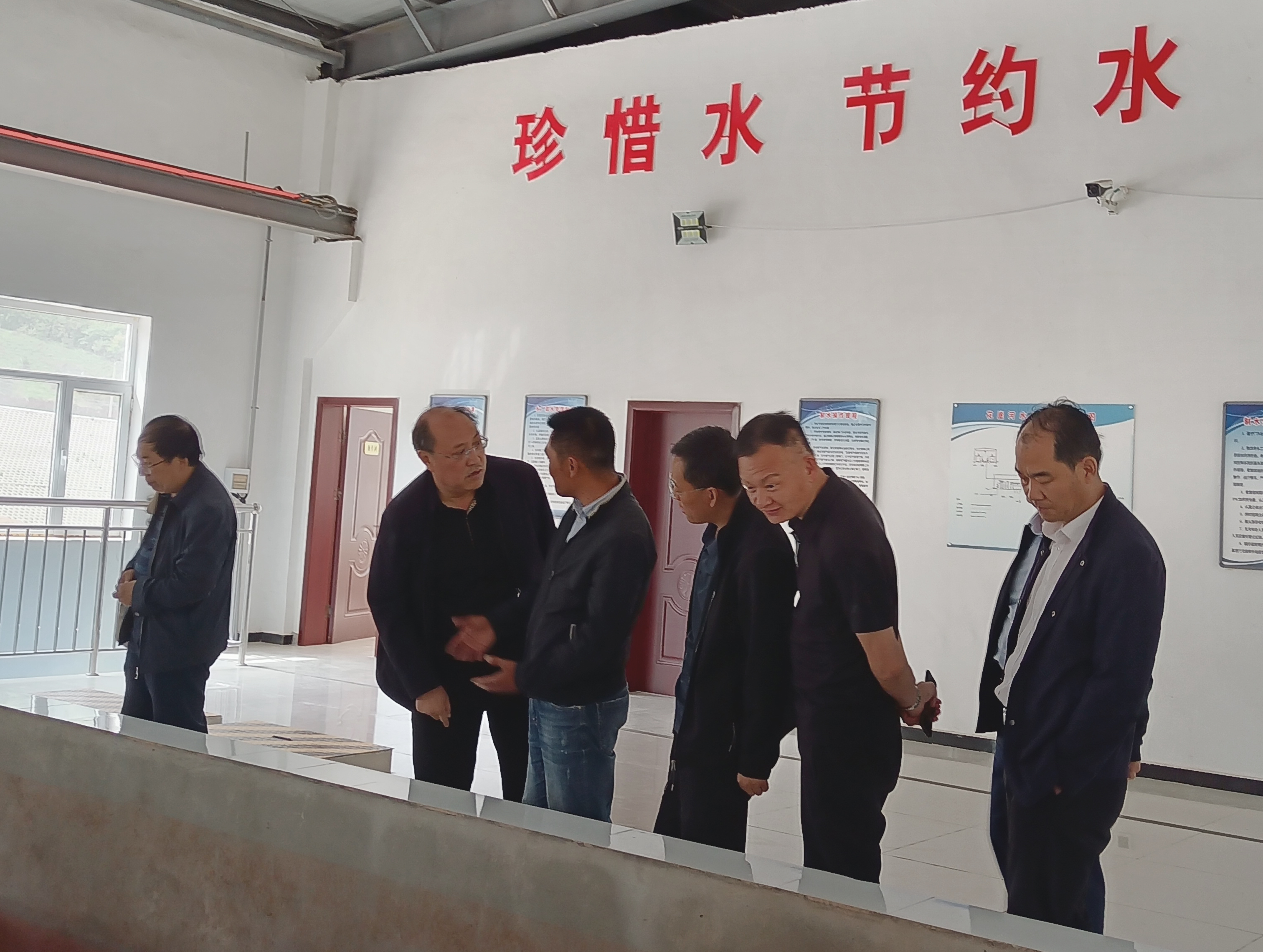 乐动在线官网-乐动在线（中国）
赴甘肃水建公司开展全面调研(图3)