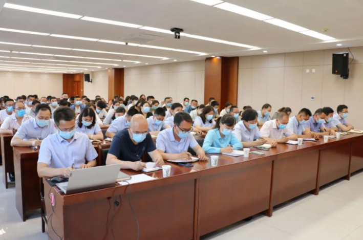 乐动在线官网-乐动在线（中国）
召开划转企业甘肃水建公司全体职工会议(图2)
