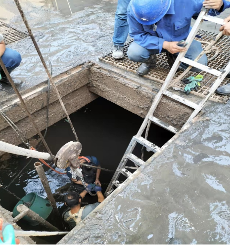 乐动在线官网-乐动在线（中国）
城东污水处理公司加强设备检修维护确保汛期平稳运行(图2)