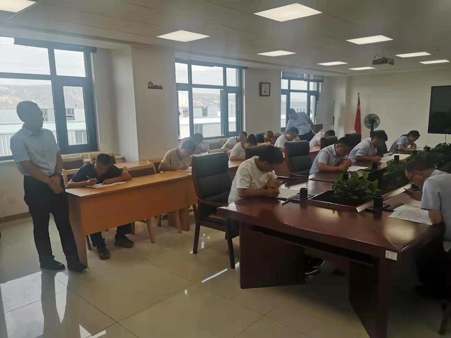 乐动在线官网-乐动在线（中国）
开展污水处理专业知识培训测试(图2)